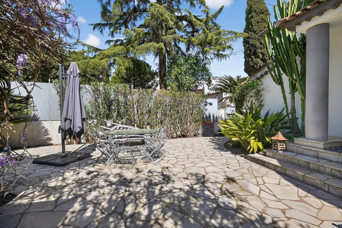 Villa a Cannes, Provenza-Alpi-Costa Azzurra, Francia 4 - 17851735