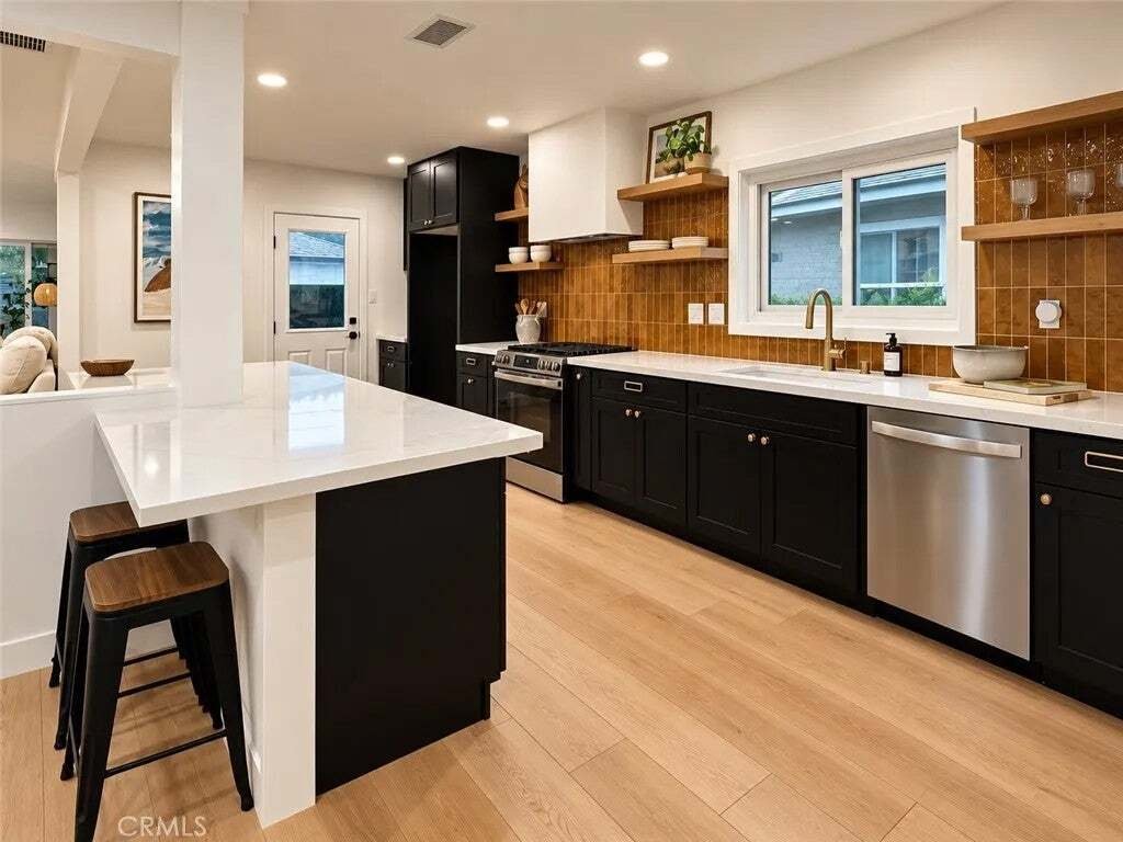 House in Lakewood, California, United States 3 - 19163900