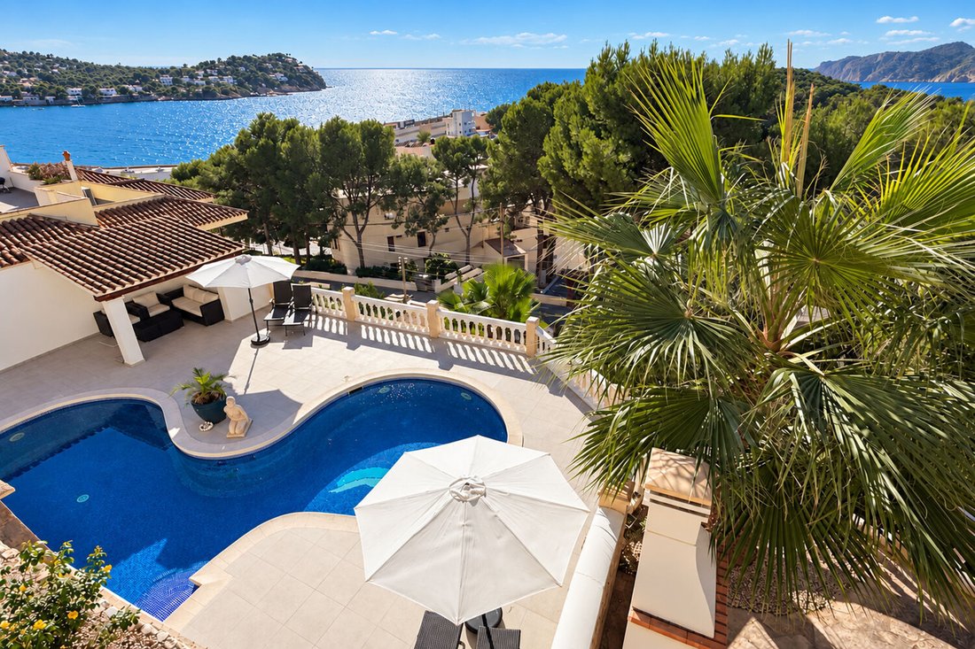 Villa in Rotes Velles, Calvià, Balearische Inseln 1 - 19163330