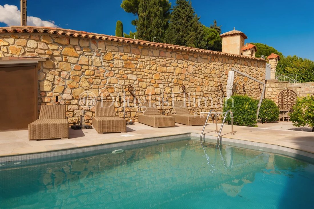 Appartement à Mougins, Provence-Alpes-Côte d'Azur, France 5 - 19161302