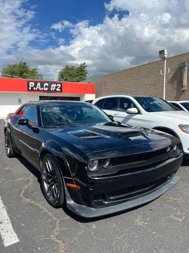 Coupe in Phoenix, AZ, United States 2 - 19165083