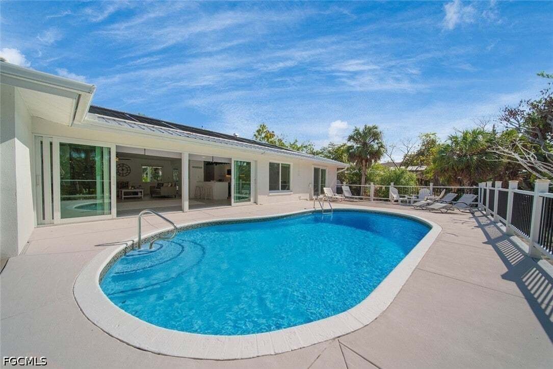 House in Sanibel, Florida, United States 5 - 19162904