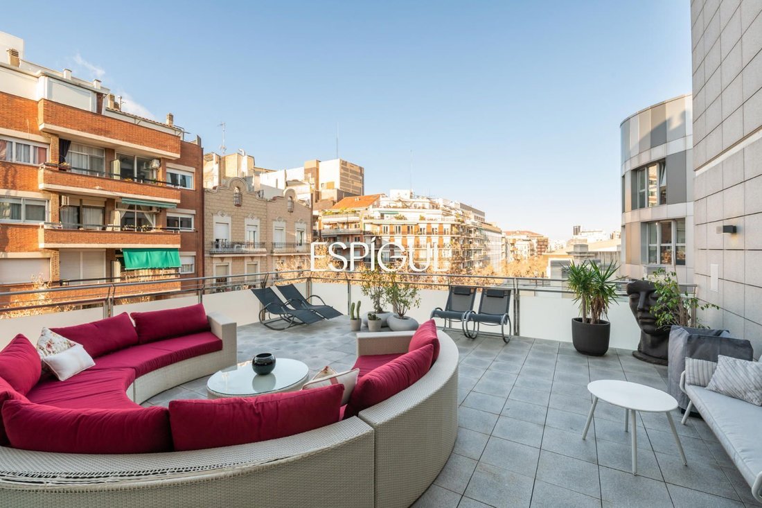 Appartement à Eixample, Barcelone, Espagne 3 - 19159941