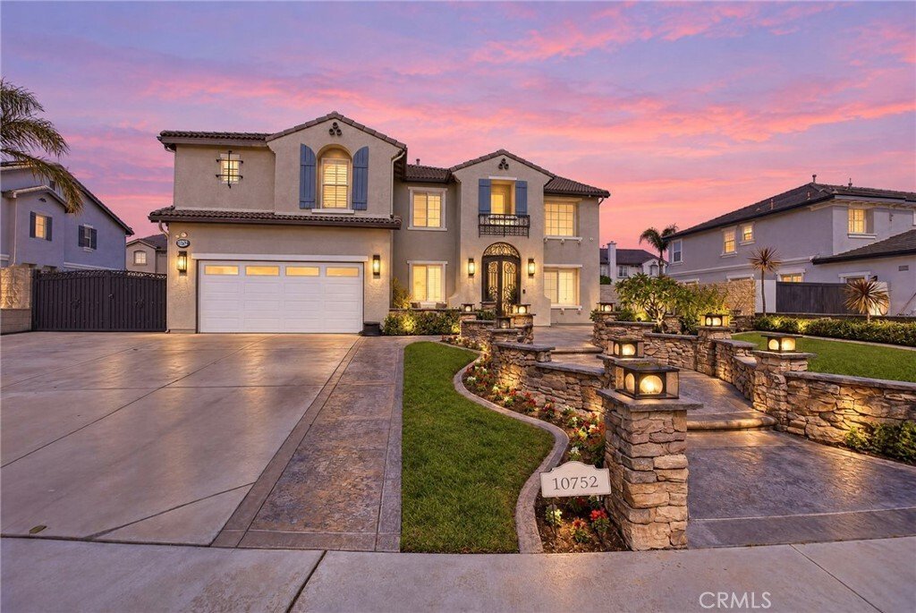 House in Fontana, California, United States 2 - 19164915