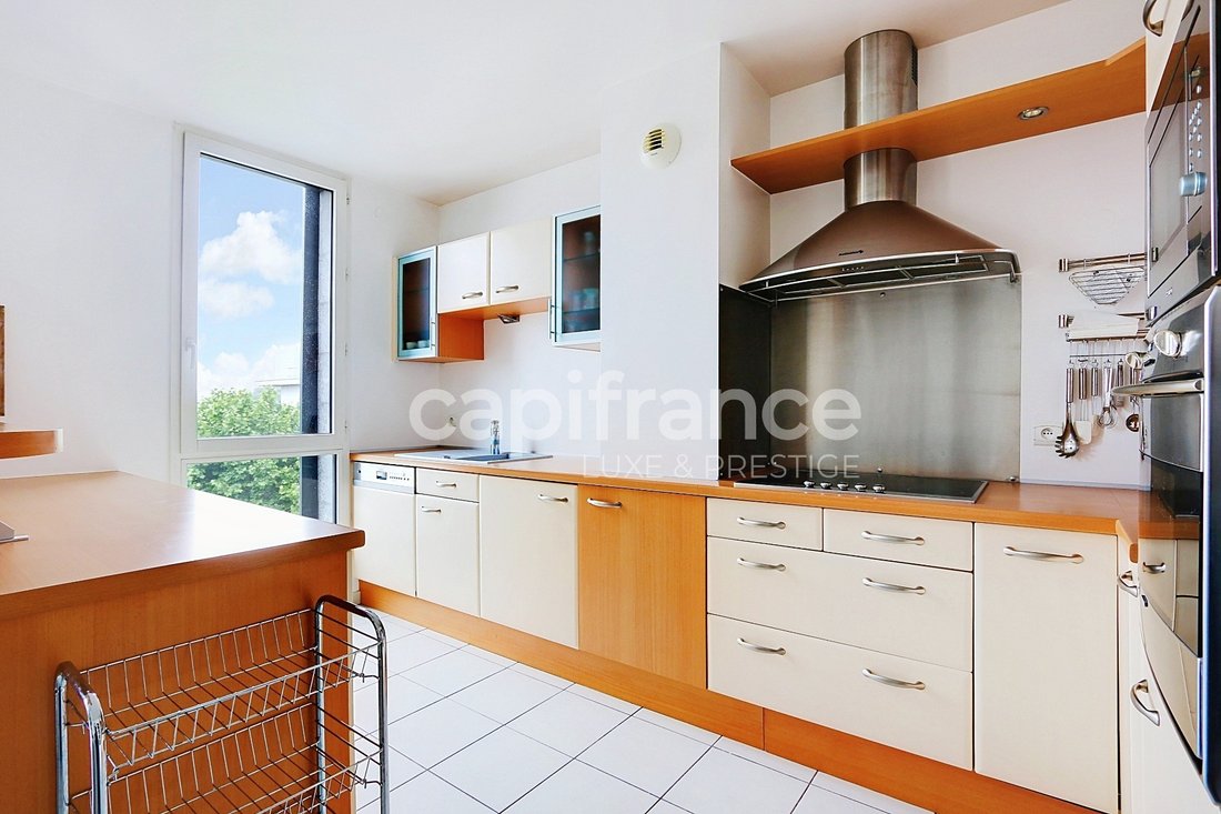 Apartment in Bercy, Paris 12e Arrondissement, Paris 5 - 19161340
