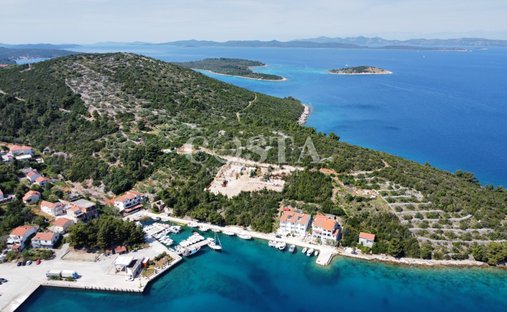 Land in Zaglav, Zadar, Kroatien 1