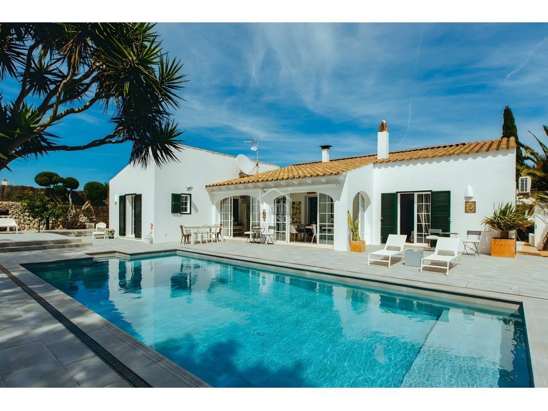 Villa in es Castell, Balearic Islands, Spain 1 - 19161288