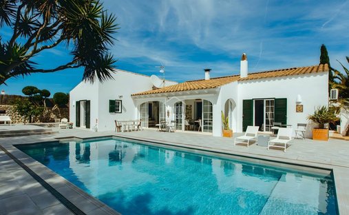 Villa a Es Castell, Isole Baleari, Spagna 1