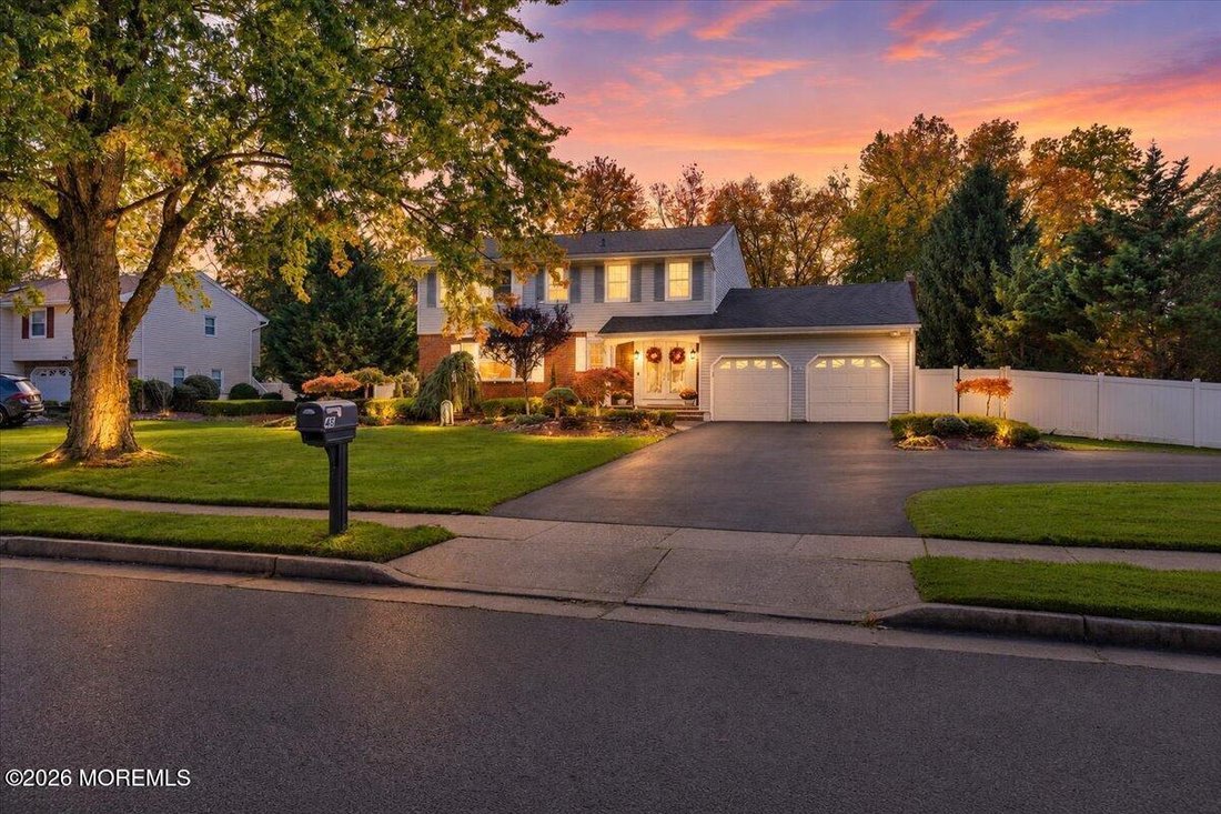 House in Manalapan Township, New Jersey, United States 1 - 19162471