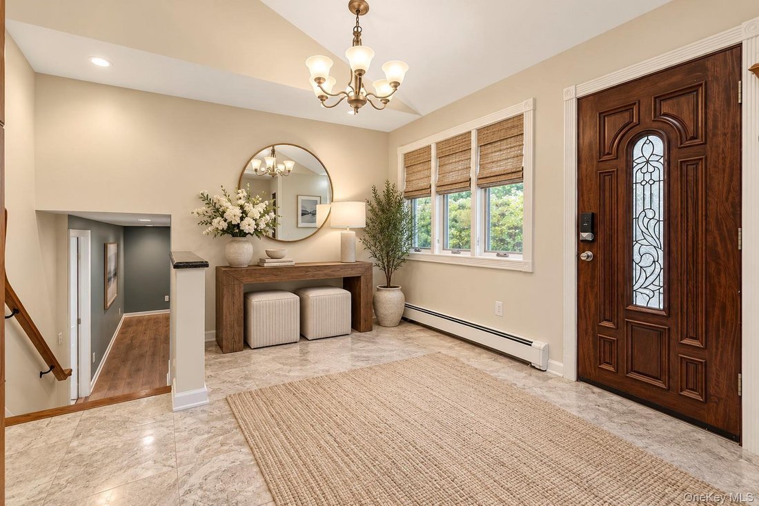 Casa en Lindenhurst, Nueva York, Estados Unidos 2 - 19163306