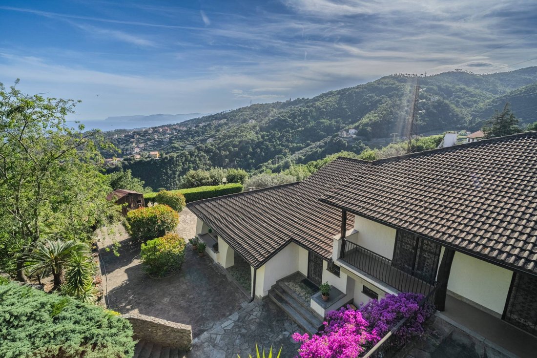 Villa à Varazze, Ligurie, Italie 4 - 19165761