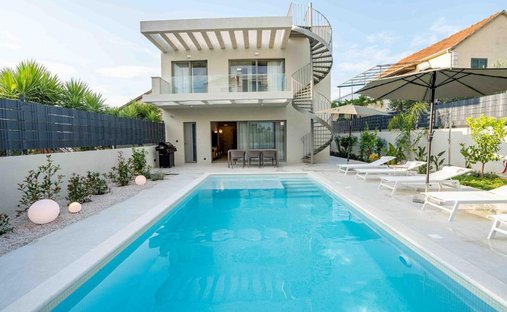 Villa a San Giovanni di Brazza, Regione spalatino-dalmata, Croazia 1