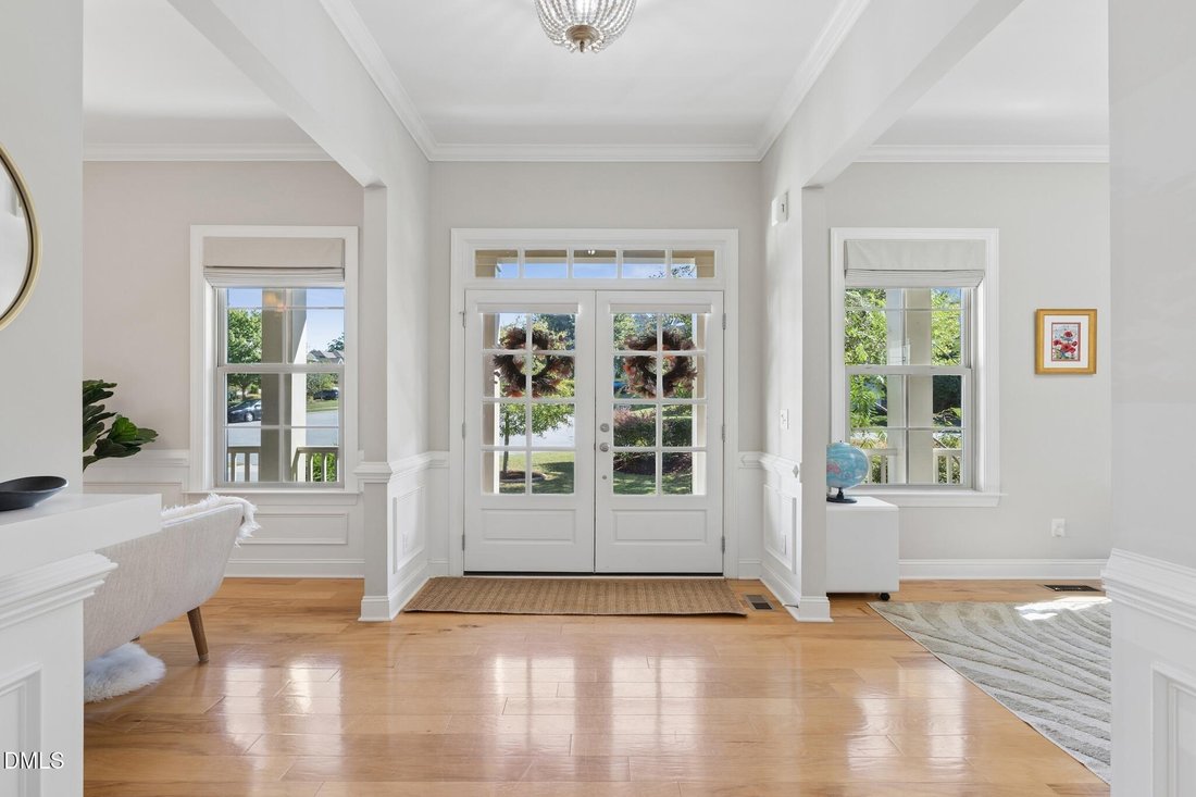 Maison à Cary, Caroline du Nord, États-Unis 2 - 19160276