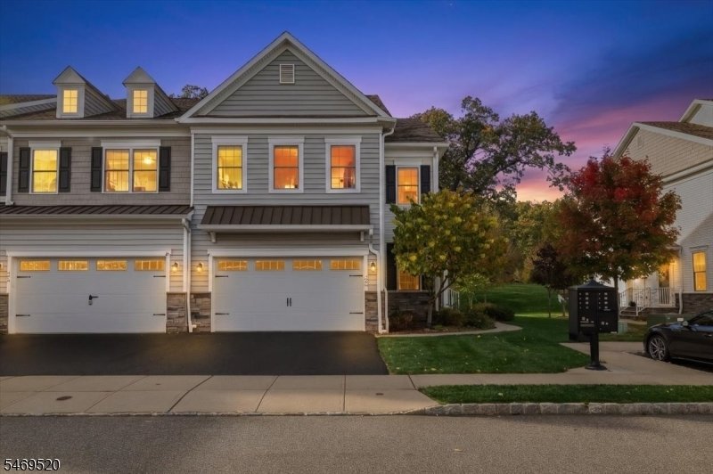 Condo in Cedar Grove, New Jersey, United States 2 - 19164849