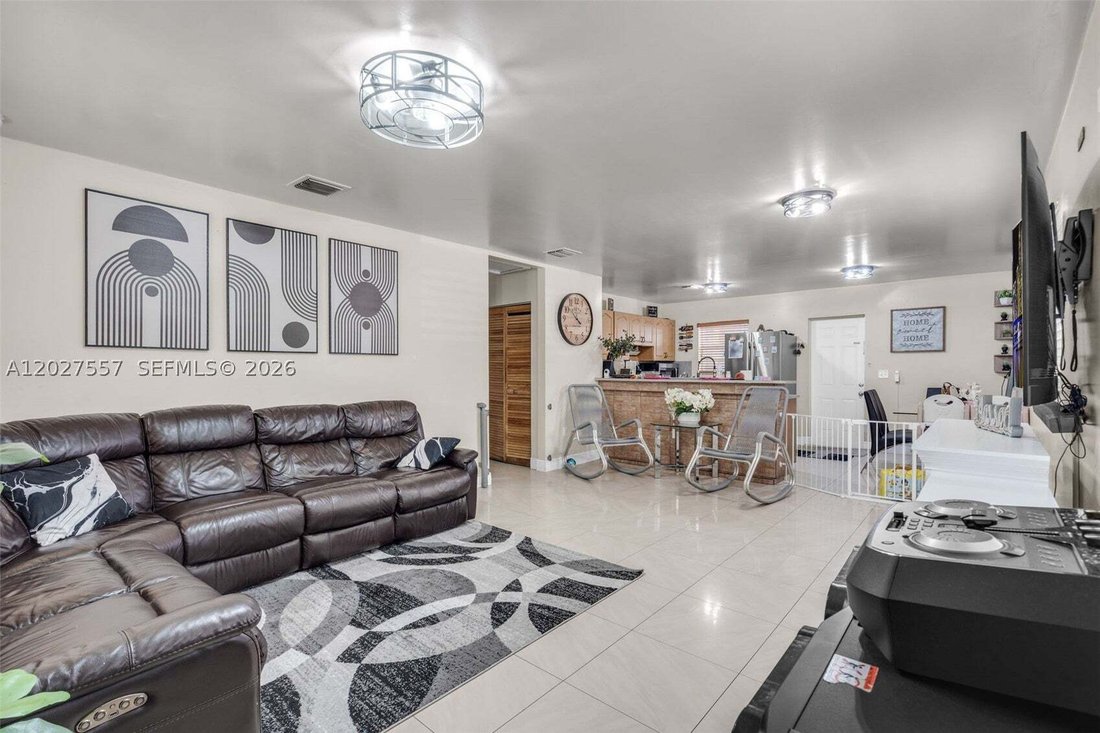 Casa en Miami, Florida, Estados Unidos 3 - 18041392
