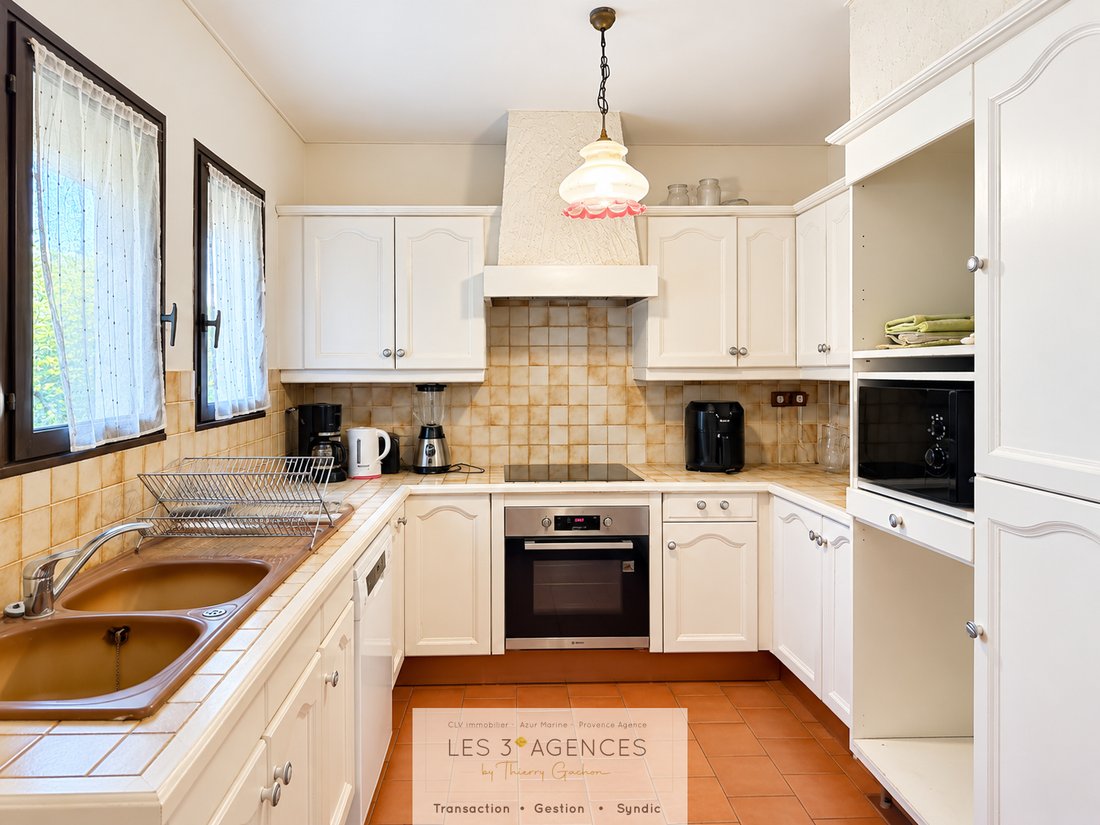House in Nord, Cavalaire-sur-Mer, France 3 - 17546485