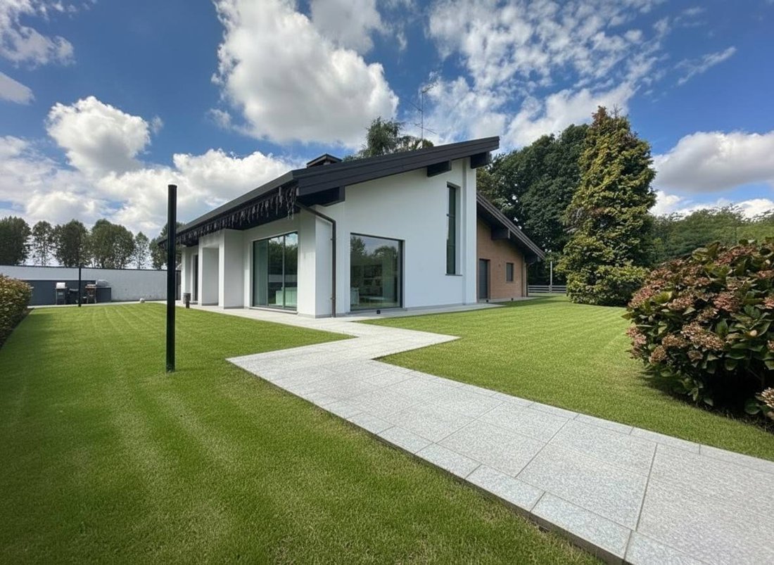 Villa in Borsano, Busto Arsizio, Lombardy 2 - 19165688