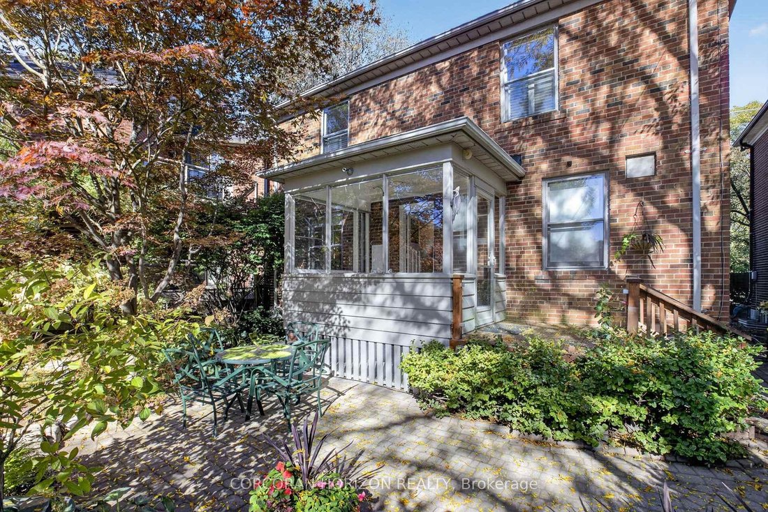 House in Toronto, Ontario, Canada 5 - 19162009