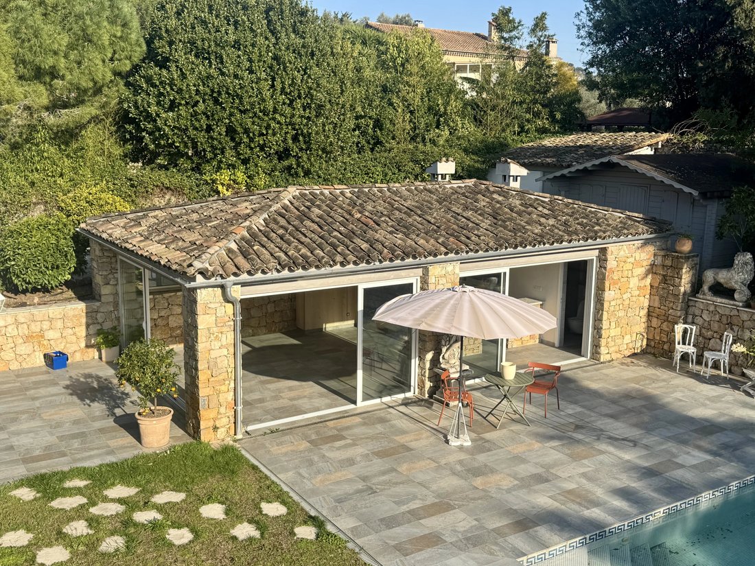 Casa en Mougins, Provenza-Alpes-Costa Azul, Francia 4 - 17851692