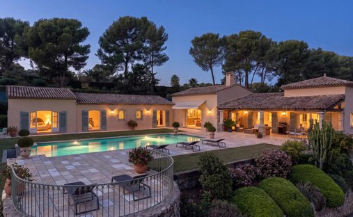 Villa in Mougins, Provence-Alpes-Côte d'Azur, France 1