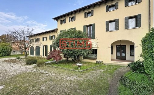 Villa a Paese, Veneto, Italia 1
