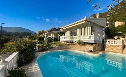 Villa a Salò, Lombardia, Italia 1
