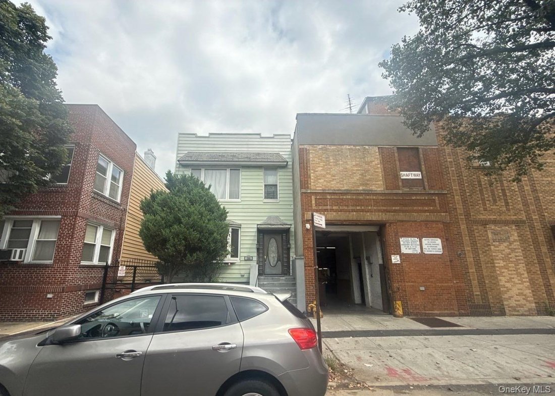 House in New York, New York, United States 3 - 19160403