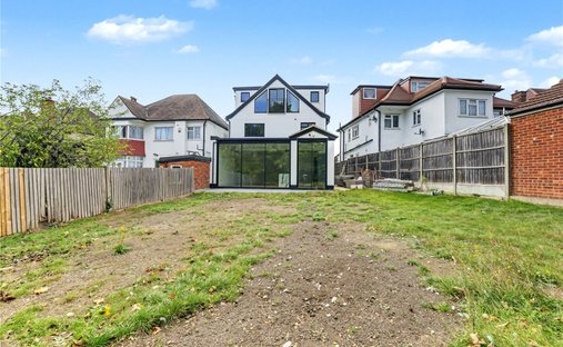House in Barnet, England 1