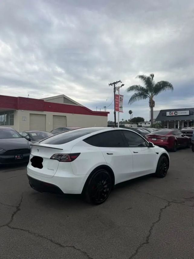 Suv in Costa Mesa, CA, United States 4 - 19165043