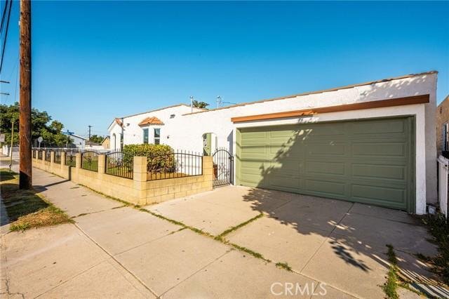 House in Lynwood, California, United States 4 - 19164222