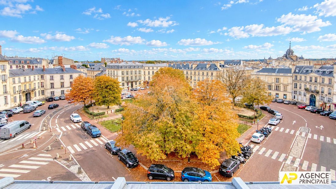 Apartment in Domaine National du Château, Versailles, France 1 - 19164410