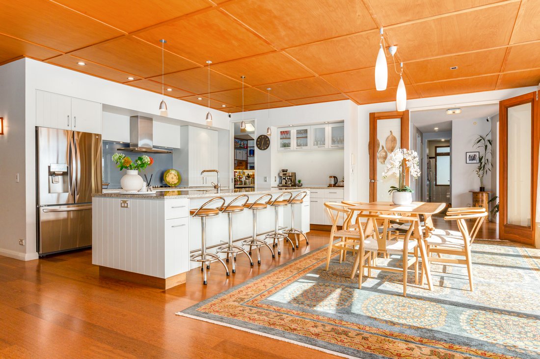 Apartment in Porirua, Wellington, New Zealand 4 - 19166061