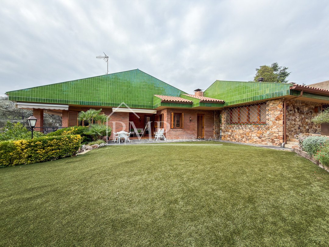 Villa in Sant Vicenc de Montalt, Catalonia, Spain 1 - 19160898