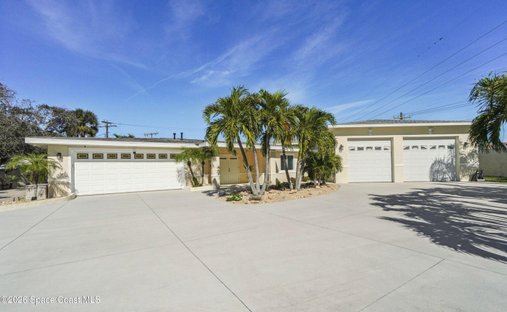 House in Cocoa Beach, Florida, United States 1