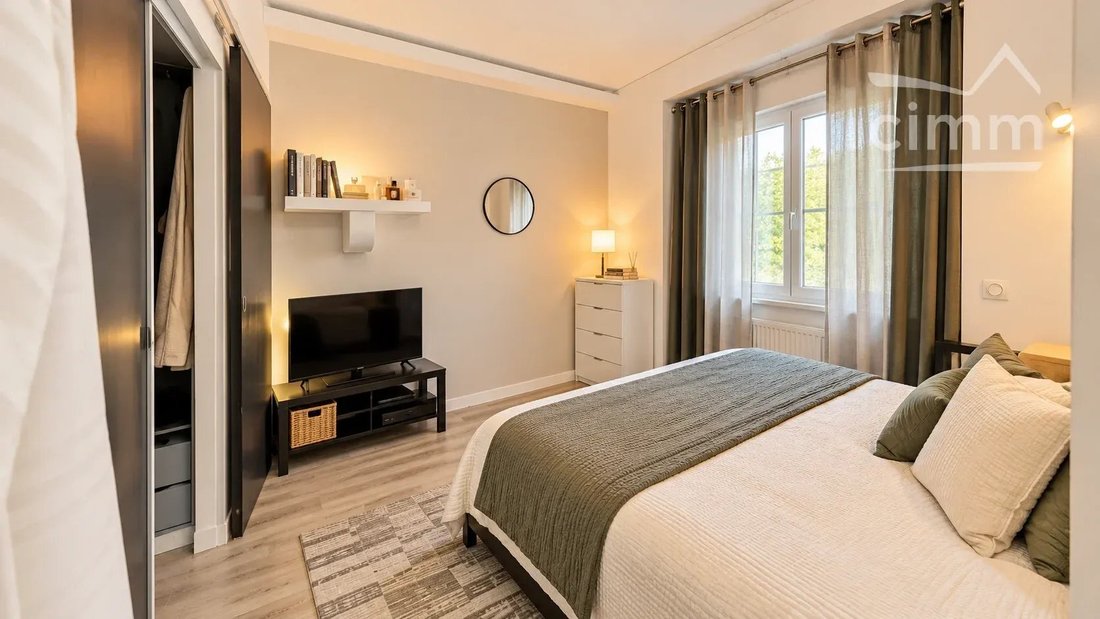 Estate in Villeurbanne, Auvergne-Rhône-Alpes, France 5 - 19161294