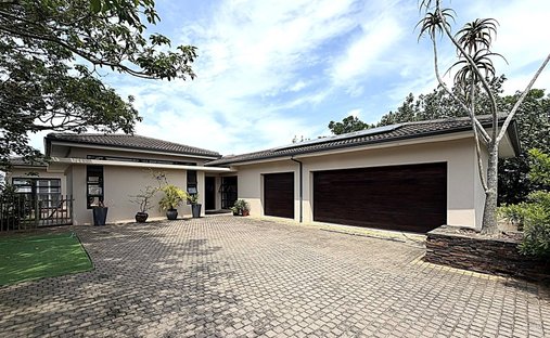 House in Brettenwood Coastal Estate, KwaZulu-Natal, South Africa 1