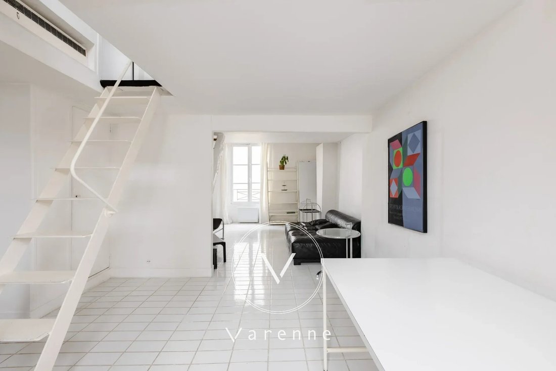 Apartment in Saint Thomas d'Aquin, Paris 7e Arrondissement, Paris 3 - 19160951