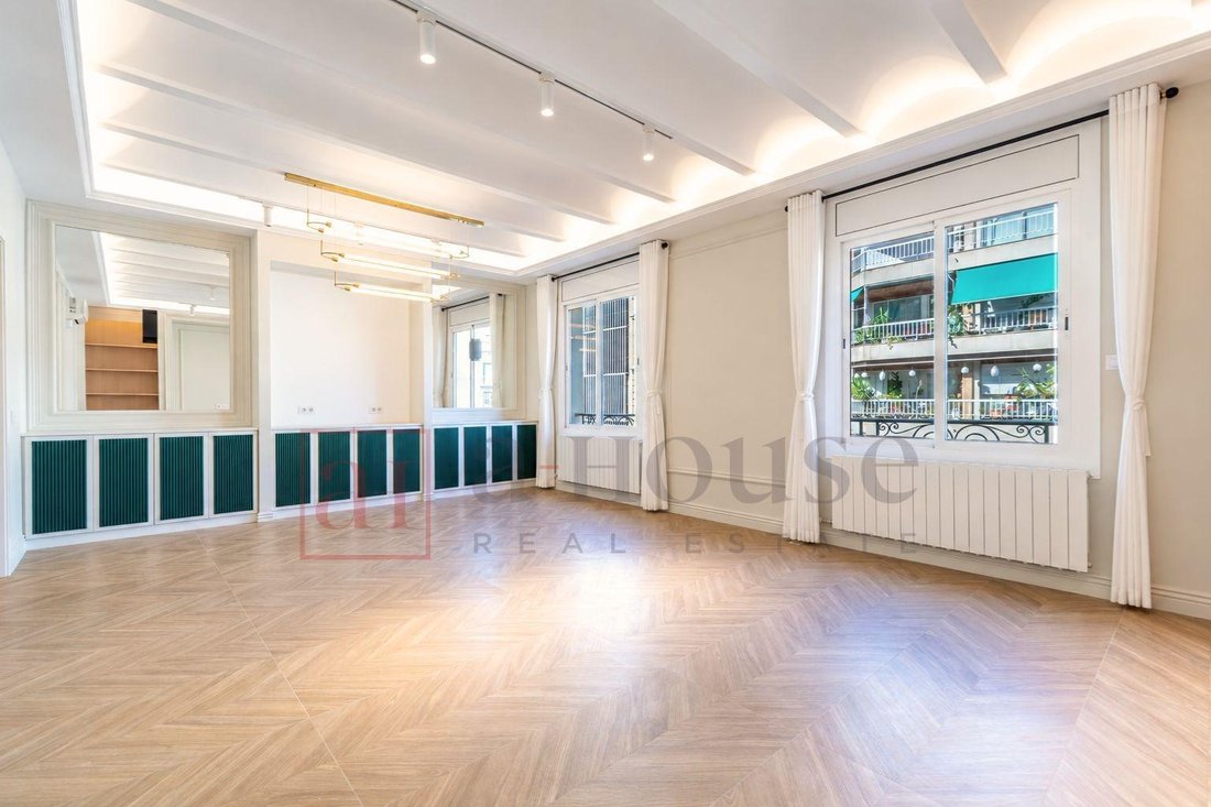 Appartement à Eixample, Barcelone, Espagne 1 - 19160948