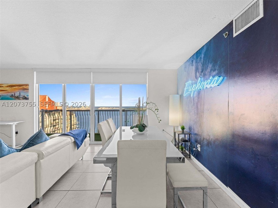 Condo in Miami, Florida, United States 5 - 18682395