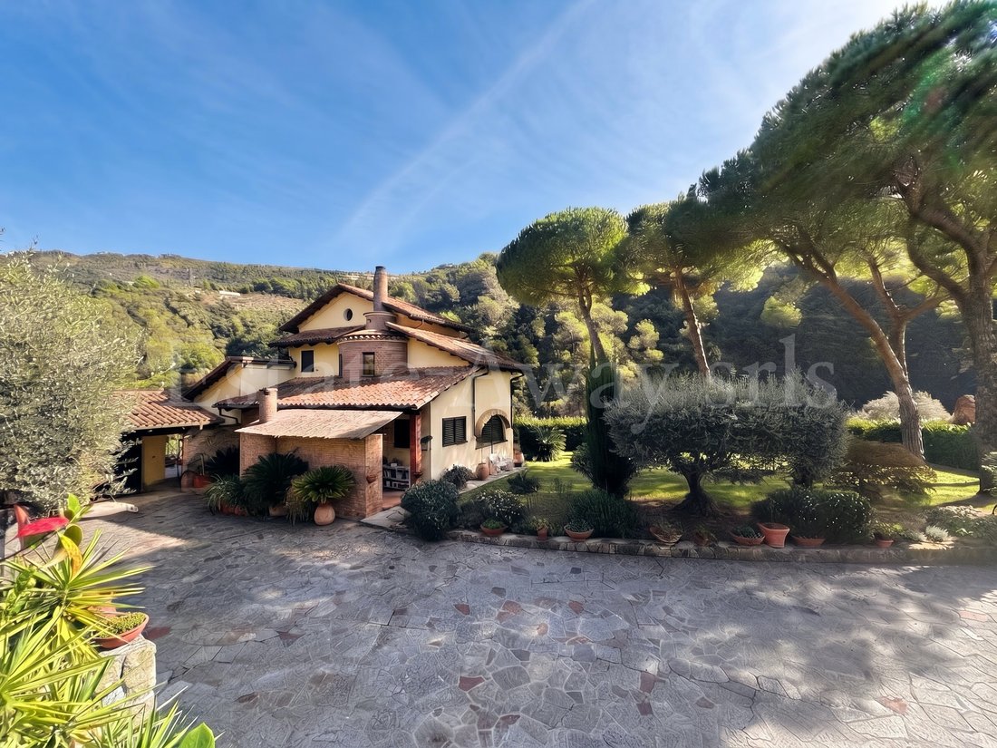 House in Soldano, Liguria, Italy 2 - 19166105