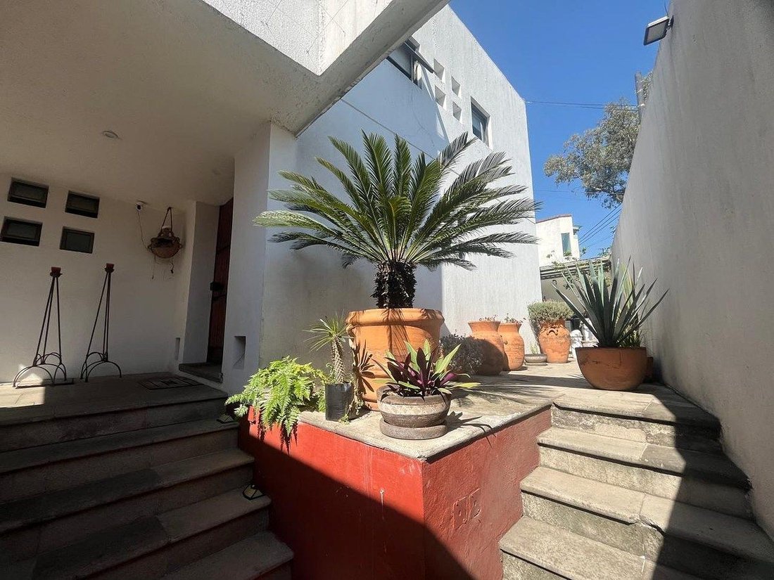 House in Mexico City, Mexico 2 - 19164682