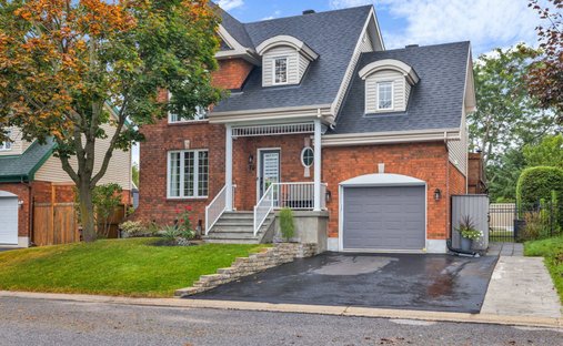 Haus in Gatineau, Québec, Kanada 1