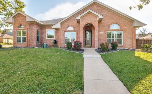 Casa a Bedford, Texas, Stati Uniti 1