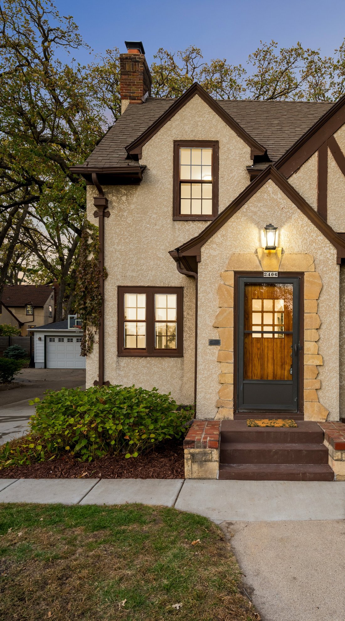 House in Minneapolis, Minnesota, United States 5 - 19162118