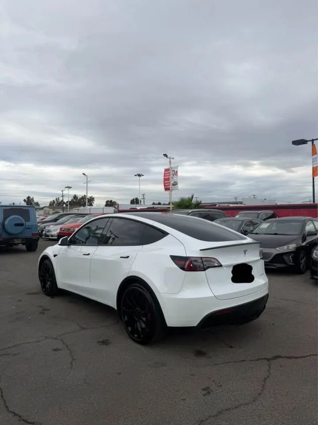 Suv in Costa Mesa, CA, United States 3 - 19165043