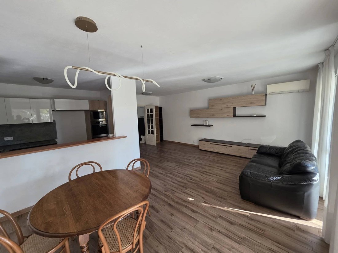 Apartamento en Menton, Provenza-Alpes-Costa Azul, Francia 5 - 16771176