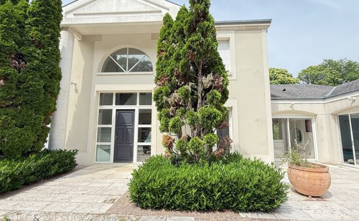 Villa in Ardon, Zentrum-Loiretal, Frankreich 1