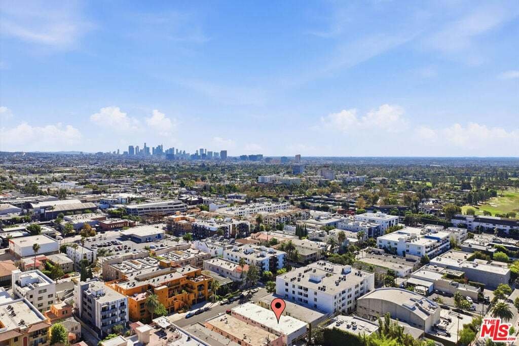 Los Angeles, California, United States 5 - 19162606