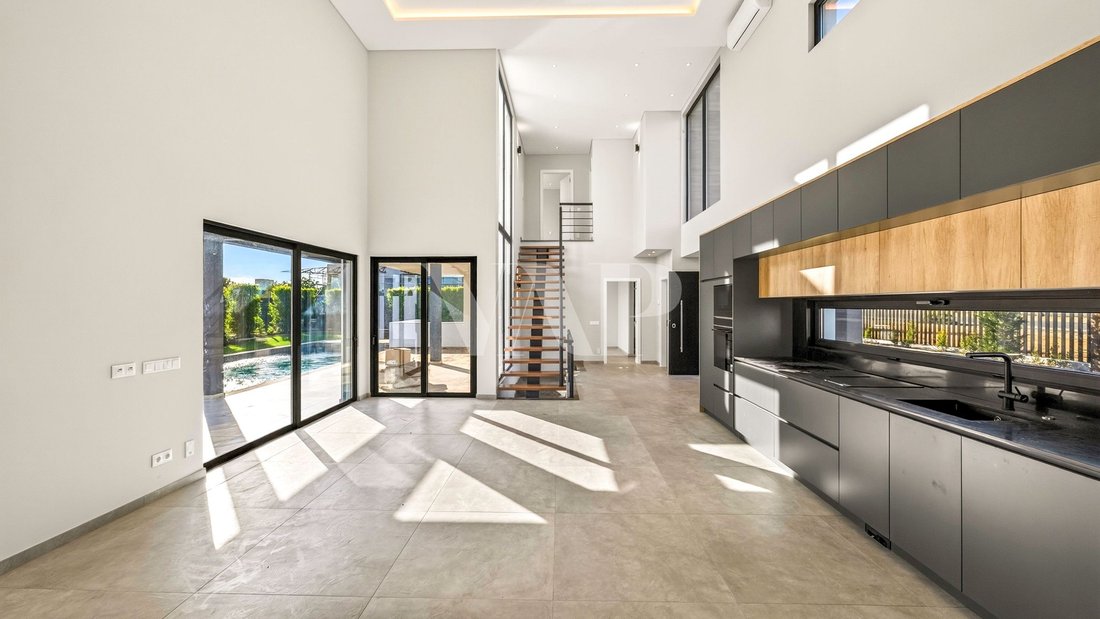Villa in Vilamoura, Quarteira, Algarve 4 - 14685973