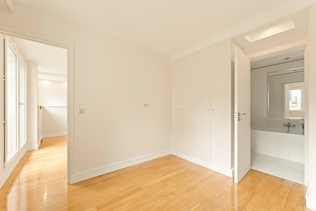 Appartamento a Legendre-Lévis, Paris 17e Arrondissement, Parigi 5 - 19160697
